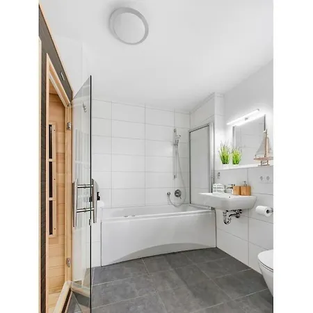 With 2 Bedrooms Olpenitz