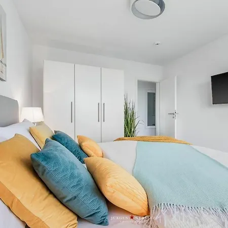 With 2 Bedrooms