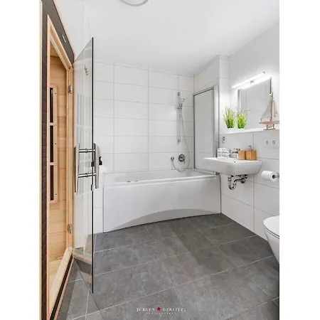 With 2 Bedrooms * Olpenitz